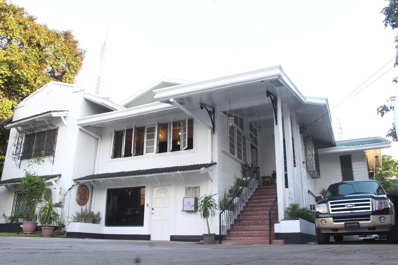The White Bed And Breakfast Bacolod Luaran gambar
