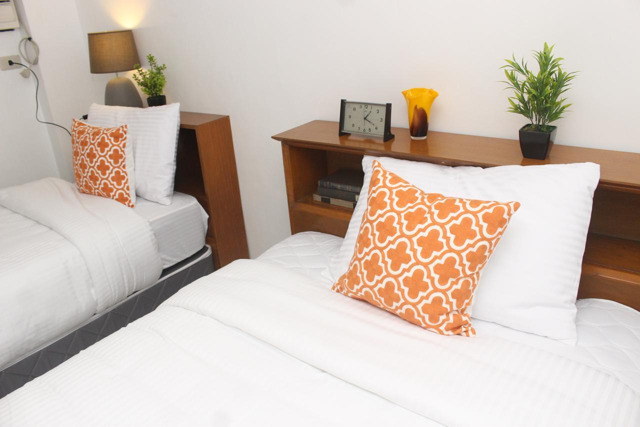 The White Bed And Breakfast Bacolod Luaran gambar
