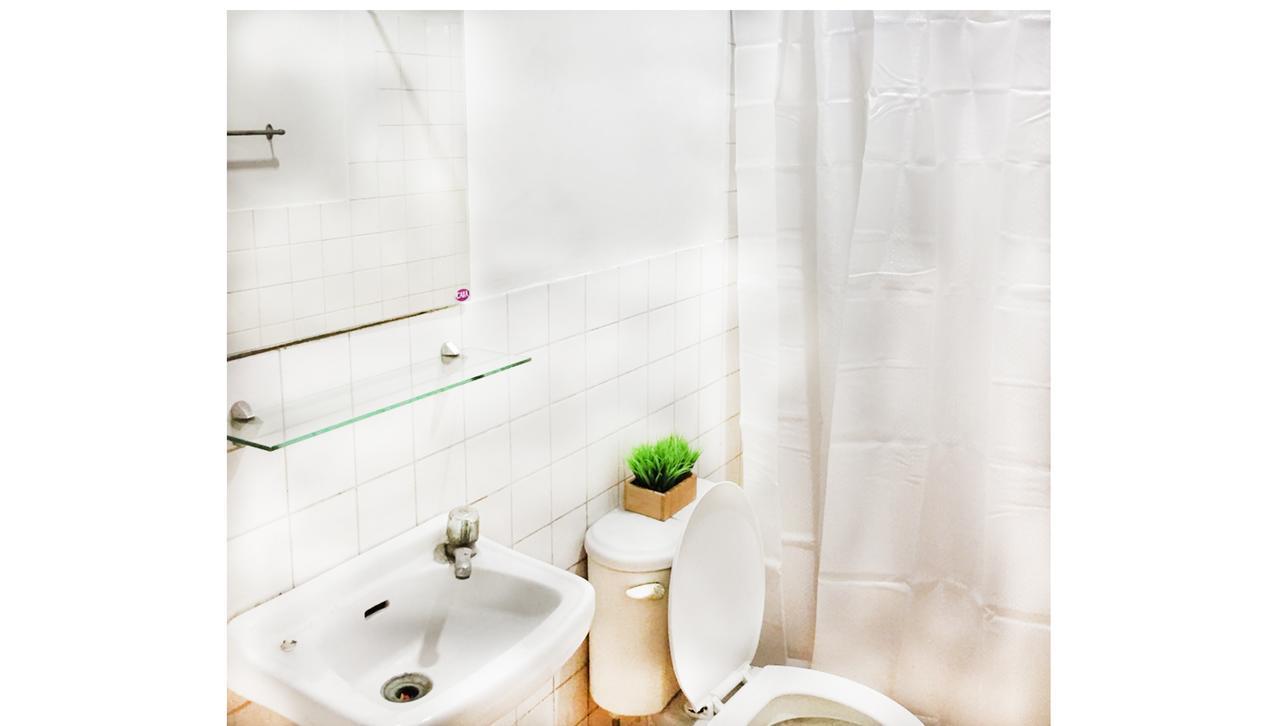 The White Bed And Breakfast Bacolod Luaran gambar