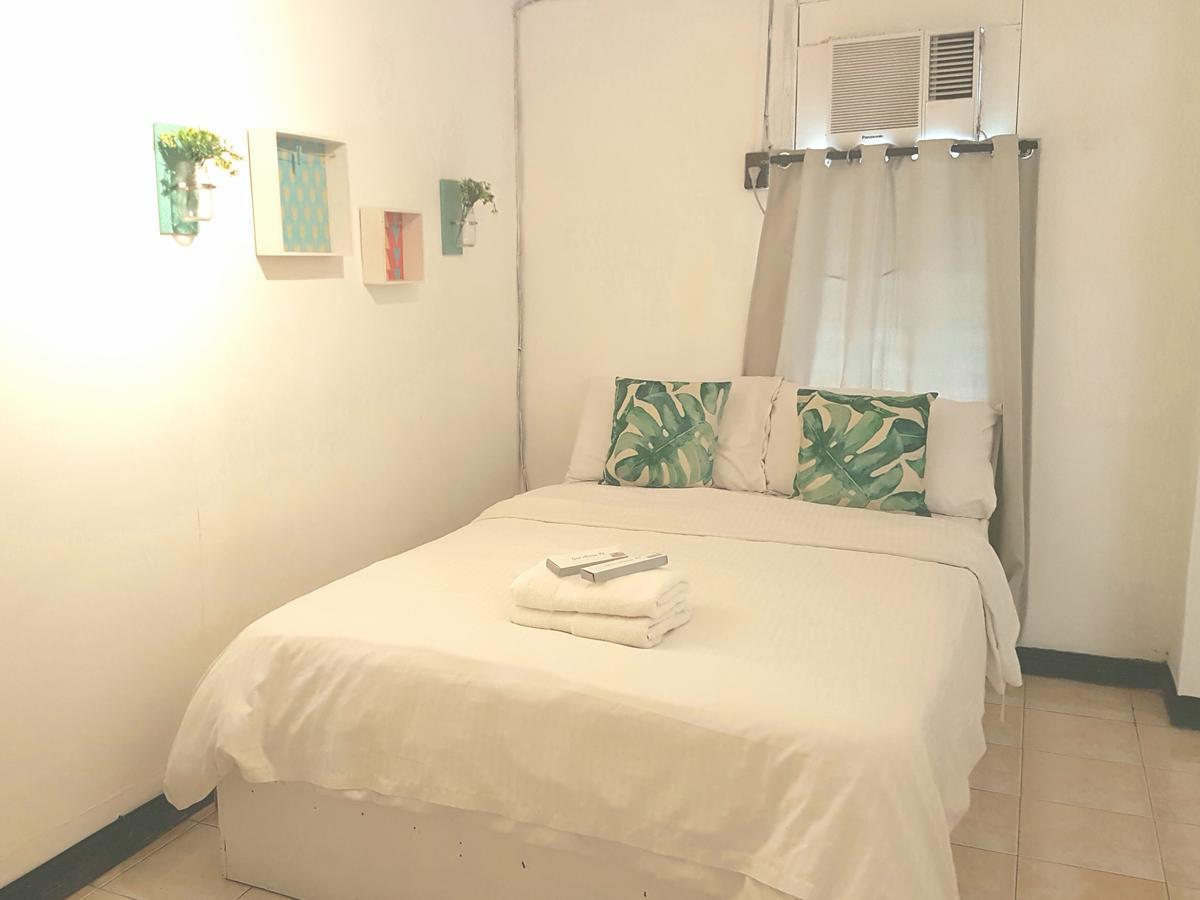 The White Bed And Breakfast Bacolod Luaran gambar